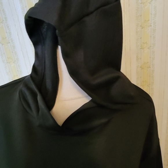 NWOT SHEIN Hoodie Sz 1XL - Picture 3 of 5